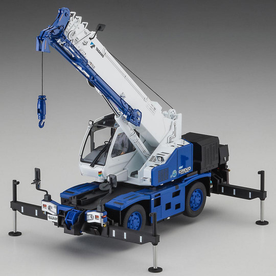 Maquette de camion en plastique Tadano rough terrain crane GR-130NL/N Crevo mini G4 "H-type outrigger" 1:35 Maquette de camion en...