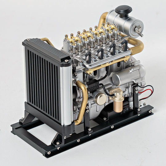 Maquette métal Moteur turbo diesel Maquette métal Moteur turbo...