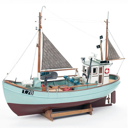 Bateau statique NORDEN CUTTER 1/30 Bateau statique NORDEN...