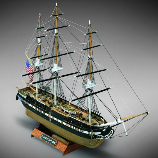 Bateau statique USS...