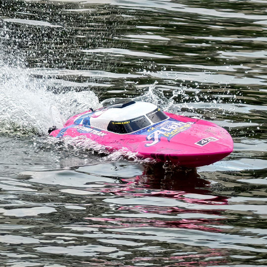 Bateau électrique RC Alpha...