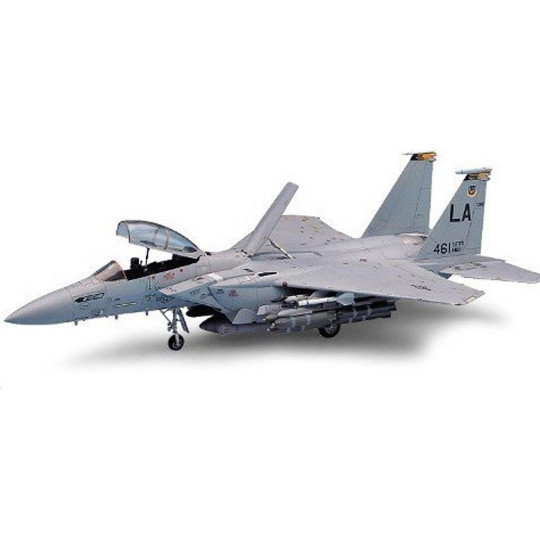 Maquette d'avion F-15E...