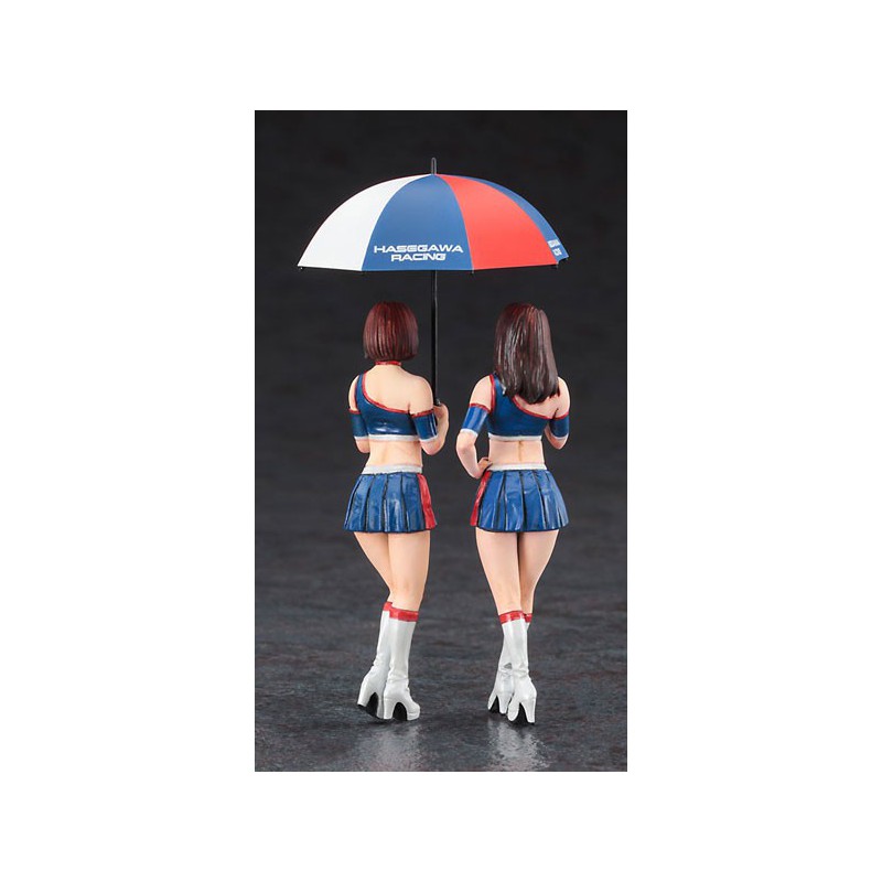 Maquette de voiture en plastique Paddock Girls figure 1/24 Maquette de voiture en plastique Paddock Girls figure 1/24