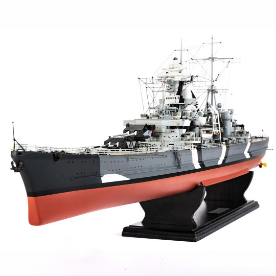 Maquette bois croiseur...
