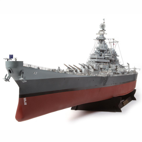 Maquette bois cuirassé USS...
