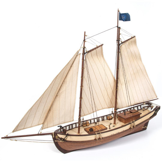 Maquette voilier Polaris...