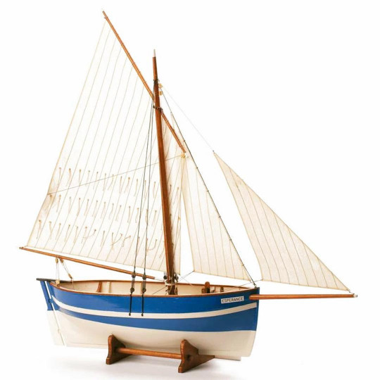 Maquette bateau statique...
