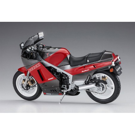 SUZUKI RG400 LATE VERSION 1/12 plastic motorcycle model | Scientific-MHD