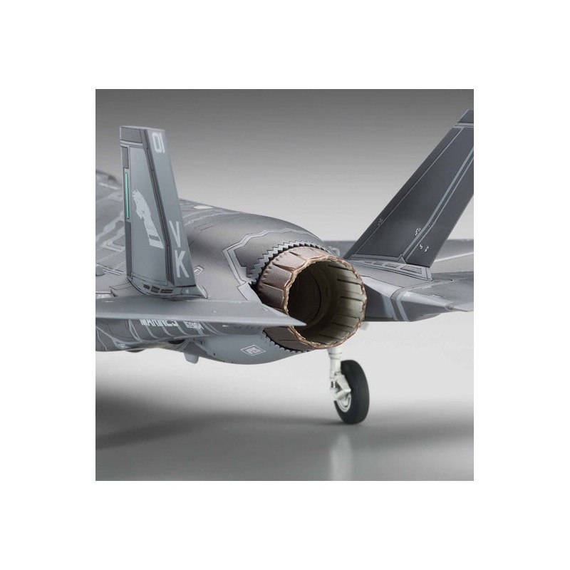 Maquette d'avion en plastique F-35 II (B ) U.S.MARINE 1/72 Maquette d'avion en plastique F-35 II (B ) U.S.MARINE 1/72