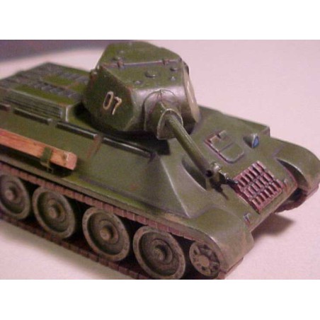 Russian T34/76 plastic tank model (2 pcs) 1/72 | Scientific-MHD
