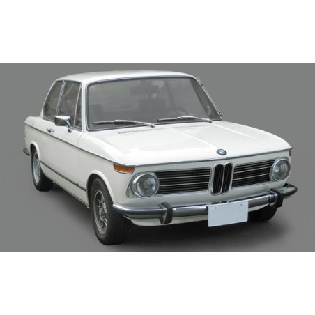 Maquette de voiture en plastique BMW 2002 Tii 1/24