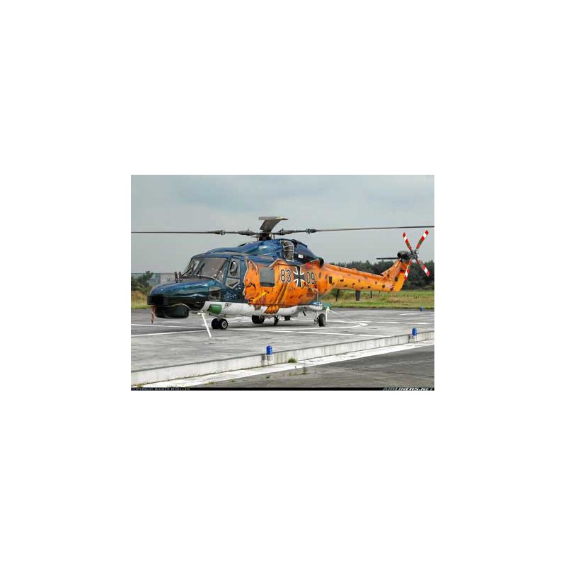 Maquette d'hélicoptère en plastique Westland Lynx MK.88l 1/72