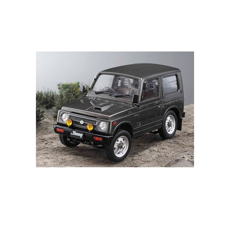 Maquette de voiture en plastique SUZUKI JIMMY 1/24