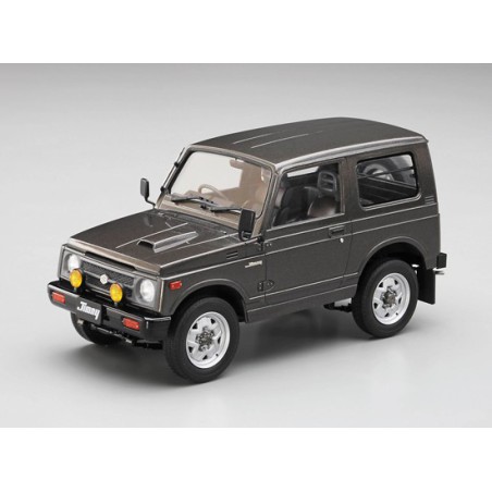 Maquette de voiture en plastique SUZUKI JIMMY 1/24