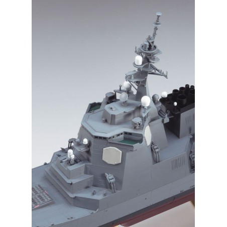 Maquette de Bateau en plastique DDG ATAGO 1/450