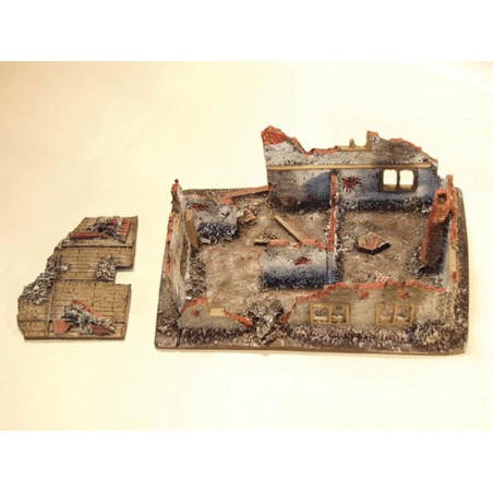 Maquette Diorama montéee et peinte MAISON EN RUINES25/28mm