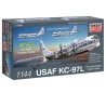 Maquette d'avion en plastique KC-97L USAF 1/144