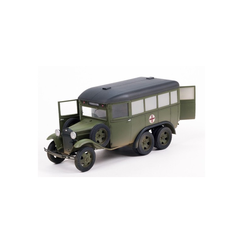 Maquette de camion en plastique GAZ 05 194 Ambulance 1/35