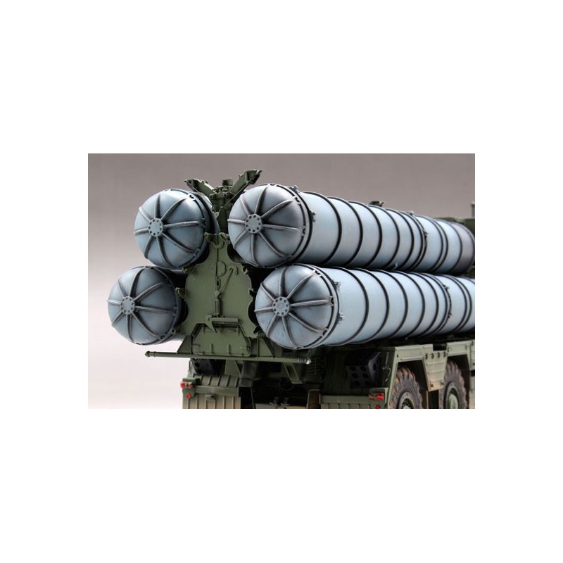 Maquette de camion en plastique 48N6E OF 5P85S TEL S-300 PMU Maquette de camion en plastique 48N6E OF 5P85S TEL S-300 PMU