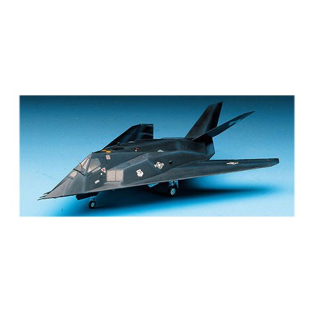 Maquette d'avion en plastique F-117A Steal Bomber 1/72