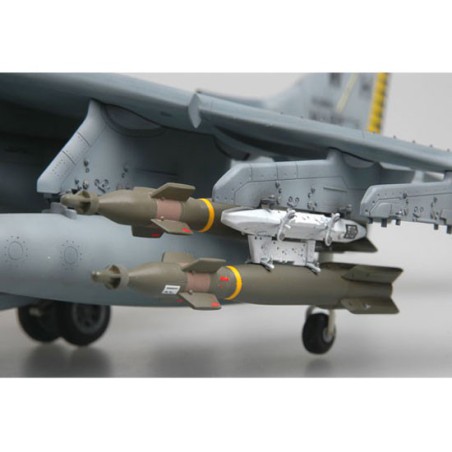 Kunststoffebene Modell AV-8B Harrier II | Scientific-MHD