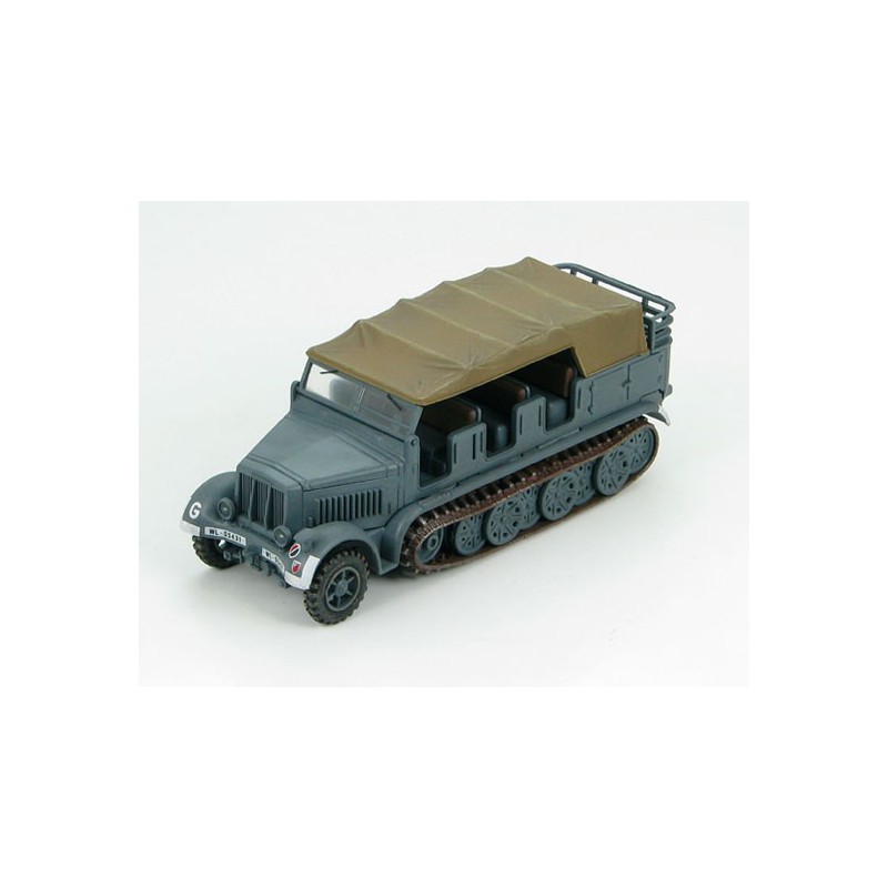 Char miniature Die Cast au 1/72 Sd. Kfz. 7 8 ton HalfTrack1/72